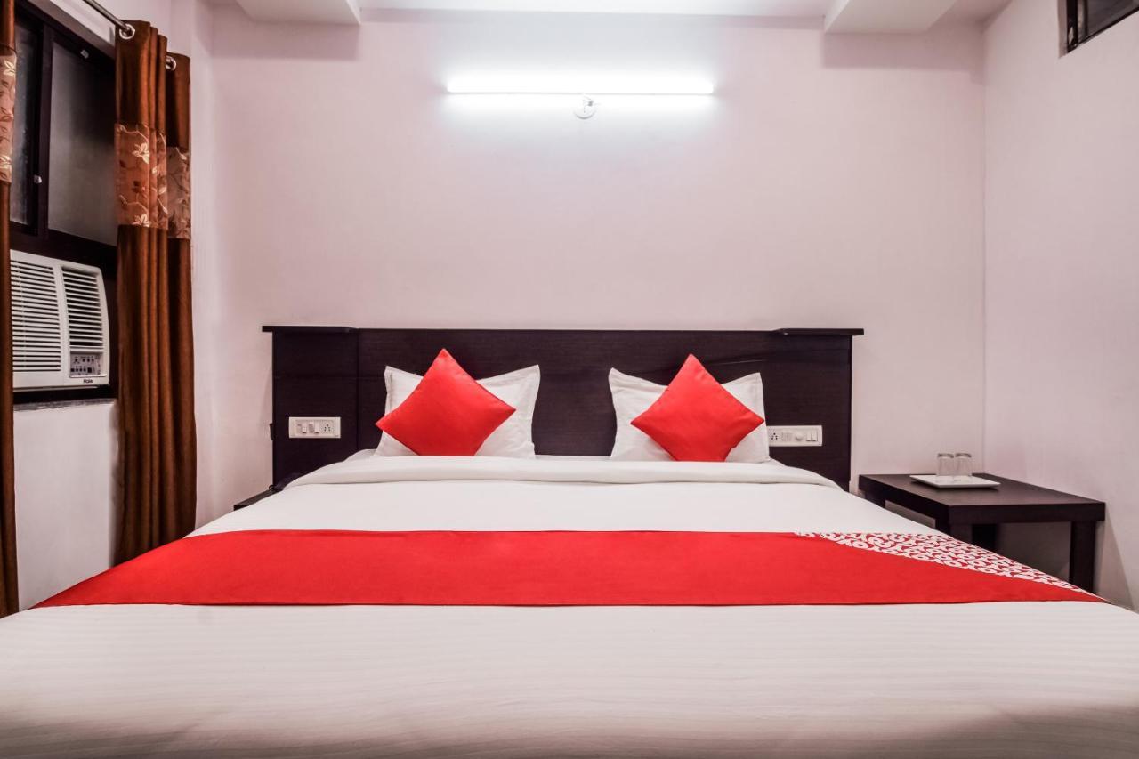 Oyo 23296 Hotel Quality Time Удайпур Экстерьер фото